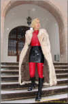 Zeige Galerie . . .